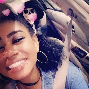 Meet your Posher, Yazmine